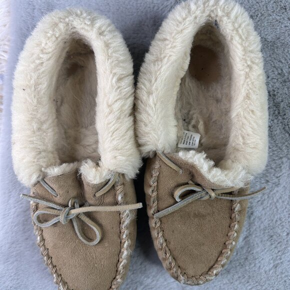 LL Bean Slippers Womens 9 Wicked Good Shearling Cuff Lined Moccasin Slip On - Picture 2 of 8